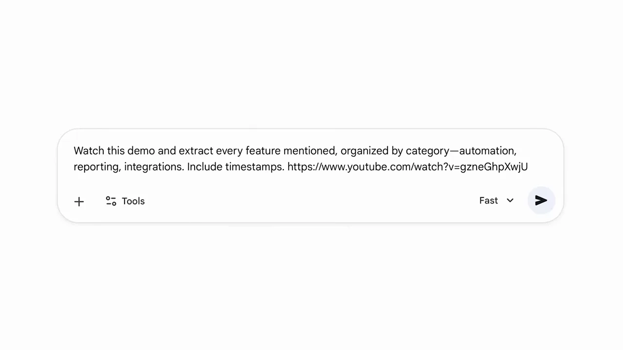 Gemini 3输入框中粘贴了YouTube链接，并要求按类别附带时间戳提取所有功能点