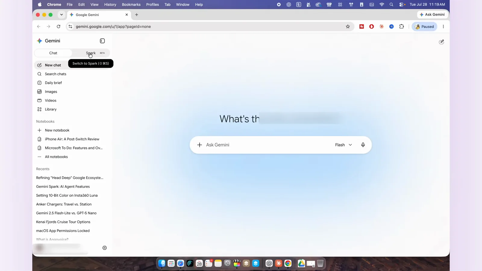 Gemini 网页版侧边栏选中 Spark 标签，旁边是 Chat，进入谷歌的 Agent 工作区